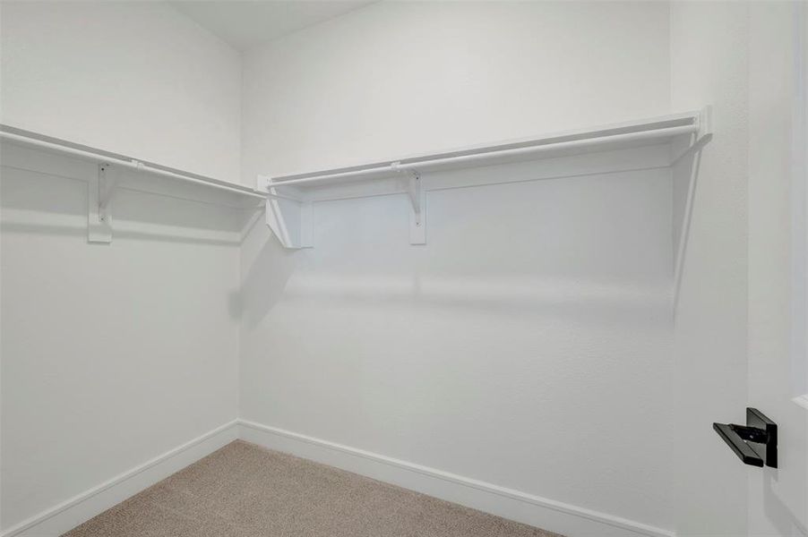 Spacious, unfurnished interior of a new home in Timberbrook, Justin (Image 28).