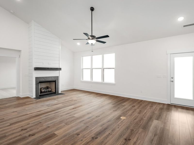 Spacious, unfurnished interior of a new home in Benders Cove, Mount Juliet (Image 32). Spacious, unfurnished interior of a new home in Benders Cove, Mount Juliet (Image 32).
