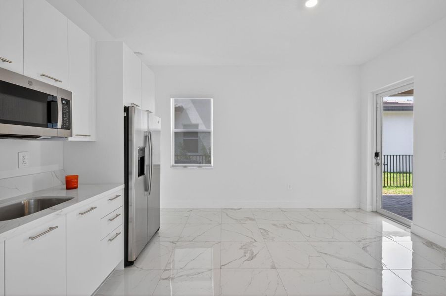 Furnished interior view inside a new home in , Davie (Image 14).