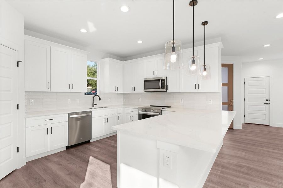 Furnished interior view inside a new home in , Burnet (Image 6).