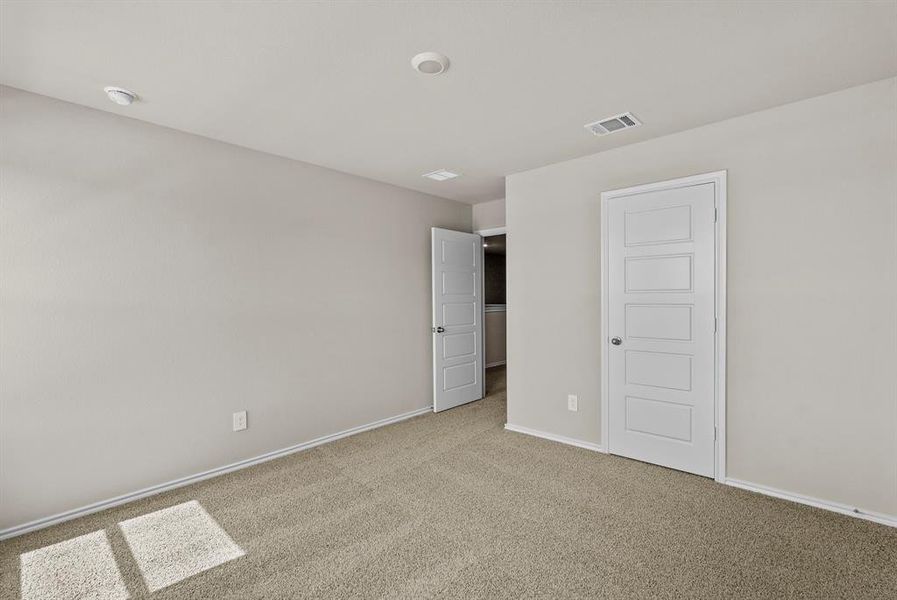 Spacious, unfurnished interior of a new home in , Fort Worth (Image 17). Spacious, unfurnished interior of a new home in , Fort Worth (Image 17).