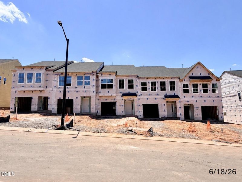 366-370
