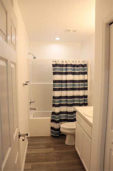 Furnished interior view inside a new home in , Dunnellon (Image 11). Furnished interior view inside a new home in , Dunnellon (Image 11).