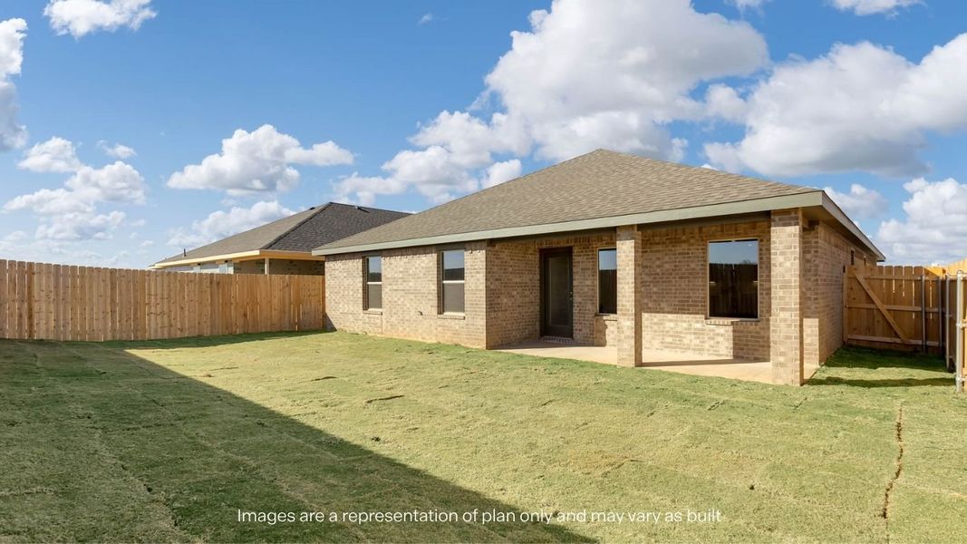 Exterior details and patio area of a home in Allen Farms, Lubbock (Image 4).