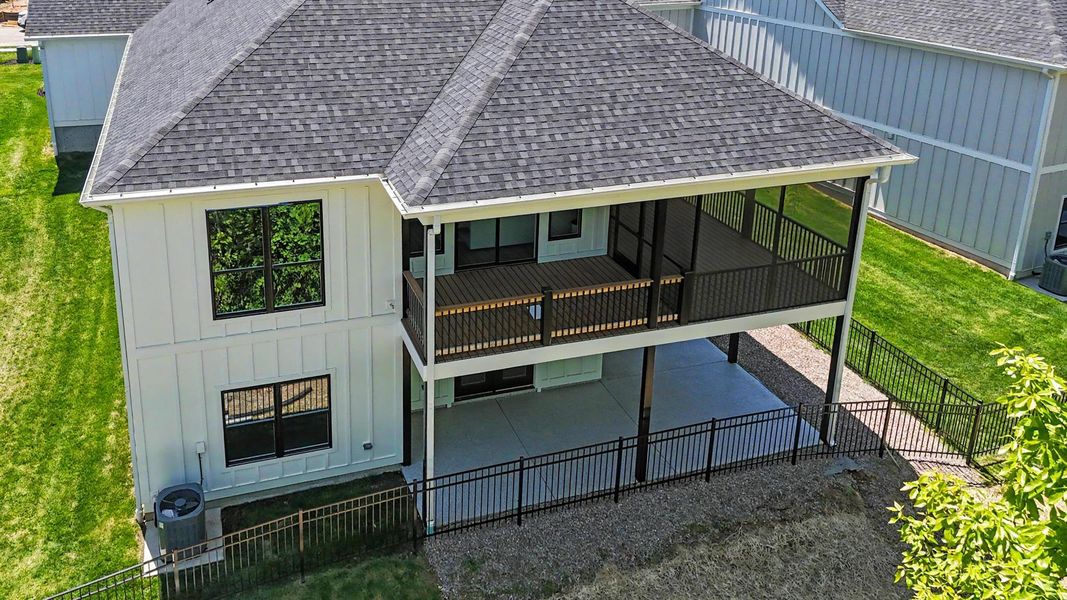 Representative exterior details of a home built from the Verona by Perfection Builders in The Courtyards at Curry Farms, Louisville (Image 3).