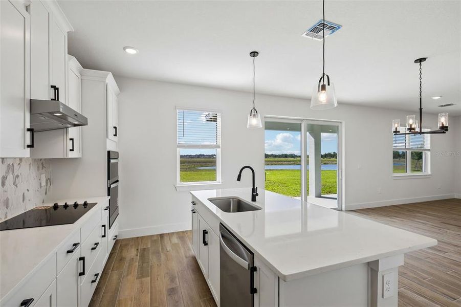 Furnished interior view inside a new home in Magnolia Bay - Reserve Series, Nokomis (Image 7). Furnished interior view inside a new home in Magnolia Bay - Reserve Series, Nokomis (Image 7).
