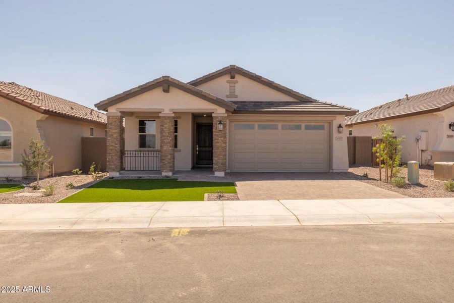 43)WELCOME HOME 43)WELCOME HOME