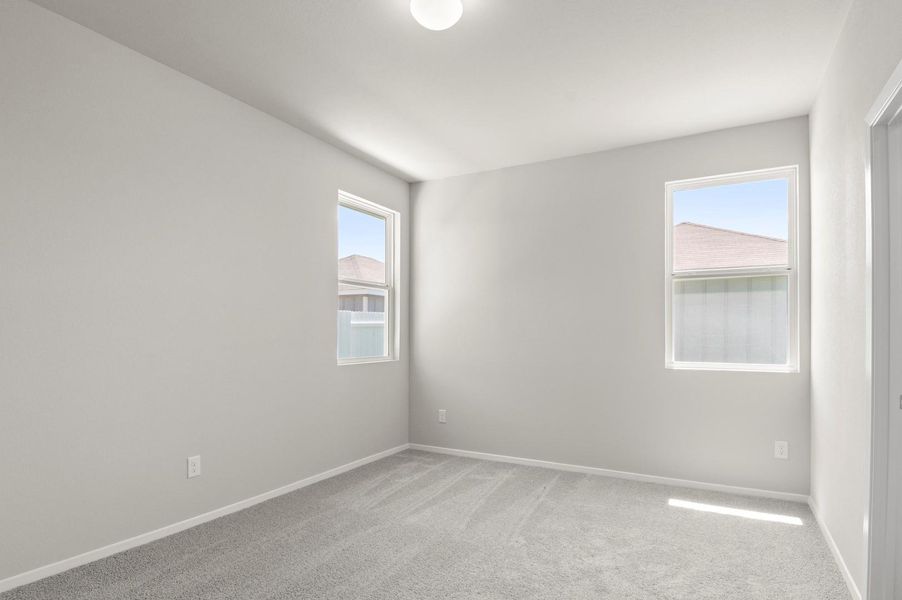 Spacious, unfurnished interior of a new home in Casetta Ranch, Kyle (Image 30).