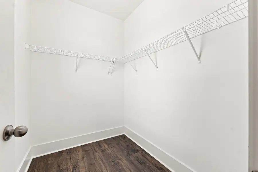 Spacious, unfurnished interior of a new home in , Ravenel (Image 19).