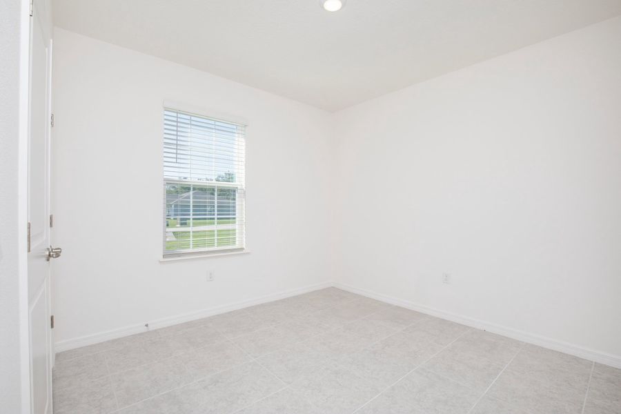 Representative unfurnished interior of a home built from the Willow by Maronda Homes in Coastal Communities, Edgewater (Image 23).