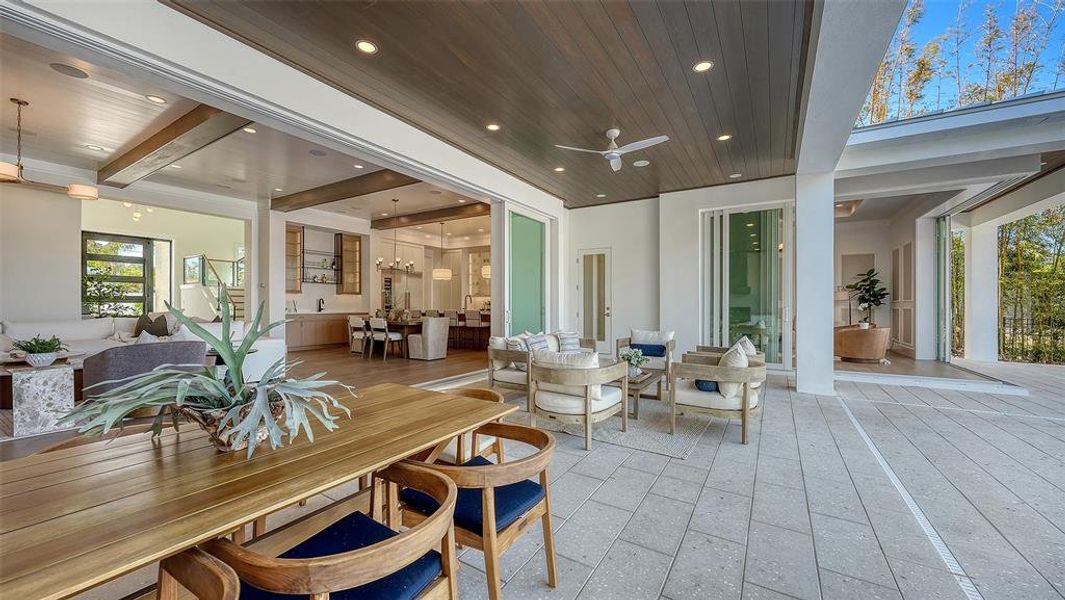 Community amenities in , Sarasota (Image 54).