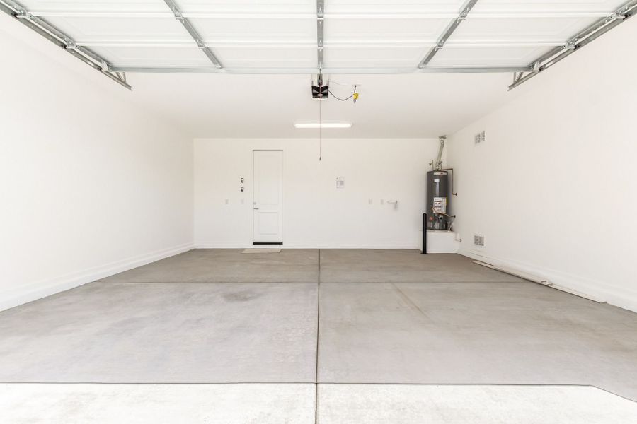 2D floor plan layout of this home in The Views at Rancho Cabrillo, Peoria, AZ (Image 34).