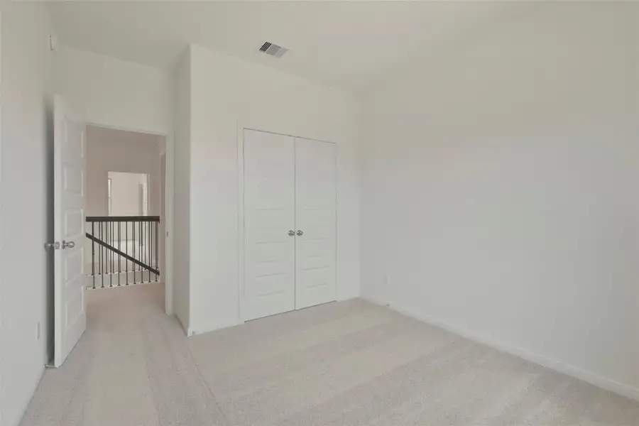 Image 8 of a home in Kings Mill. Image 8 of a home in Kings Mill.