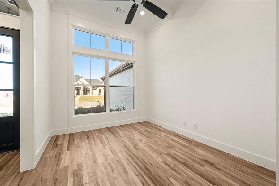 Spacious, unfurnished interior of a new home in NorthGlen, Haslet (Image 18).