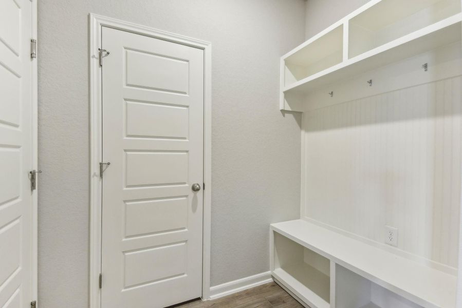 Photo is not of the actual home but is an inspirational photo of builder’s model home and may depict options, furnishings, and/or decorator features that are not included.