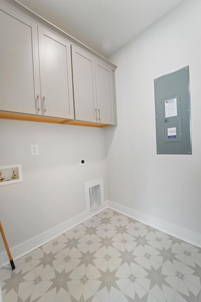 Spacious, unfurnished interior of a new home in , Johns Island (Image 21).