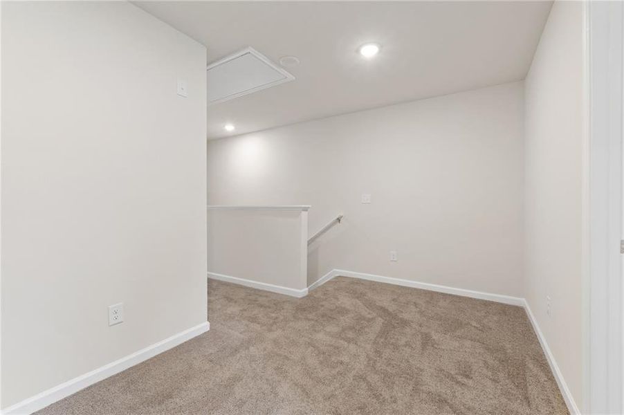 Spacious, unfurnished interior of a new home in Carolina, Palmetto (Image 17). Spacious, unfurnished interior of a new home in Carolina, Palmetto (Image 17).