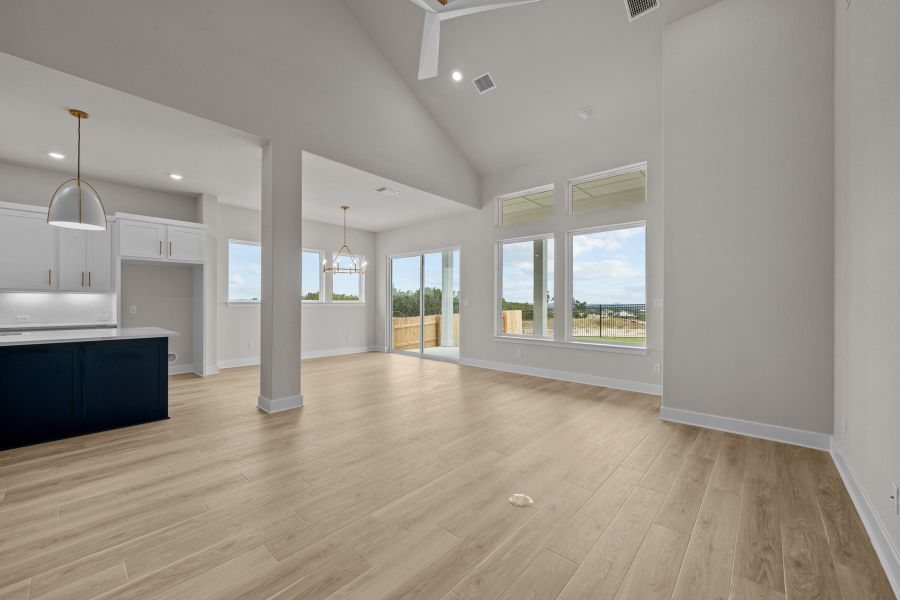 The Bluebonnet - Family Room