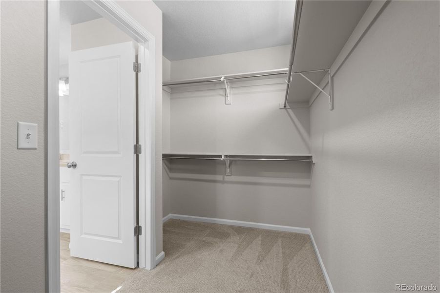 Spacious, unfurnished interior of a new home in , Colorado Springs (Image 13).