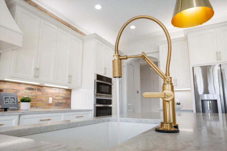 Close-up of interior finishes inside a home in , Robinson (Image 19). Close-up of interior finishes inside a home in , Robinson (Image 19).