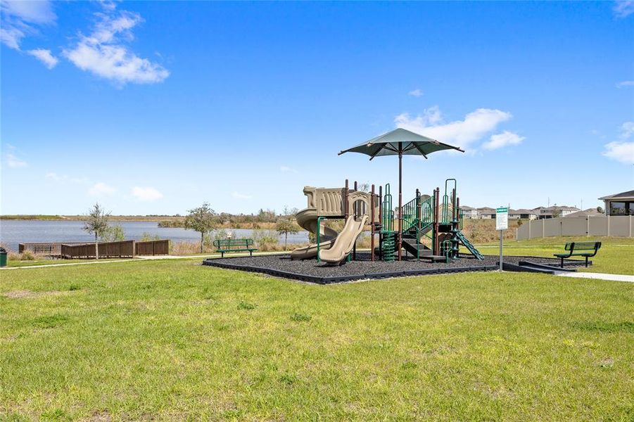 Community amenities in Eden Hills, Lake Alfred (Image 34).