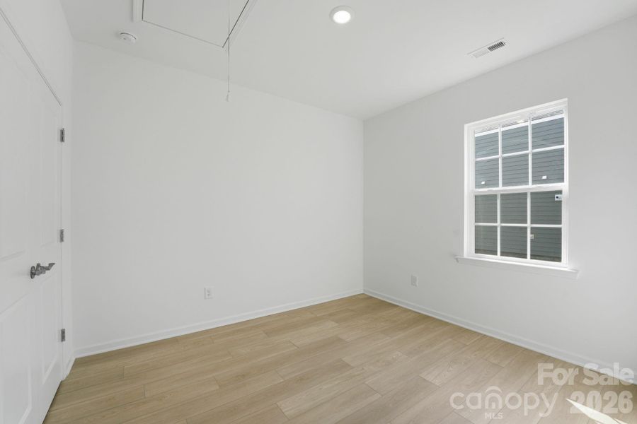 Spacious, unfurnished interior of a new home in Roselyn, Lancaster (Image 23). Spacious, unfurnished interior of a new home in Roselyn, Lancaster (Image 23).