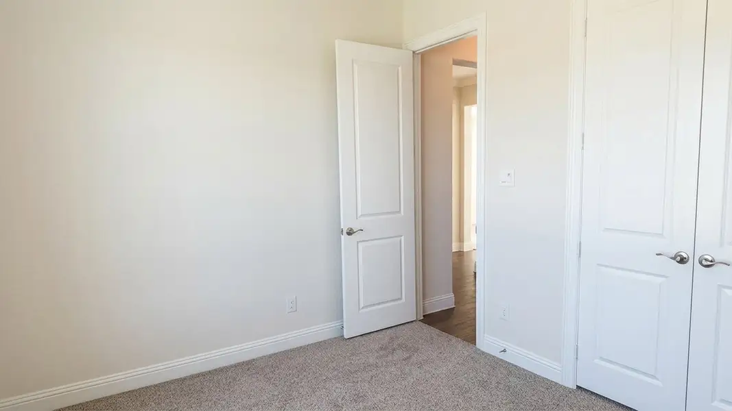 Spacious, unfurnished interior of a new home in Clearview Ranch, Royse City (Image 21). Spacious, unfurnished interior of a new home in Clearview Ranch, Royse City (Image 21).