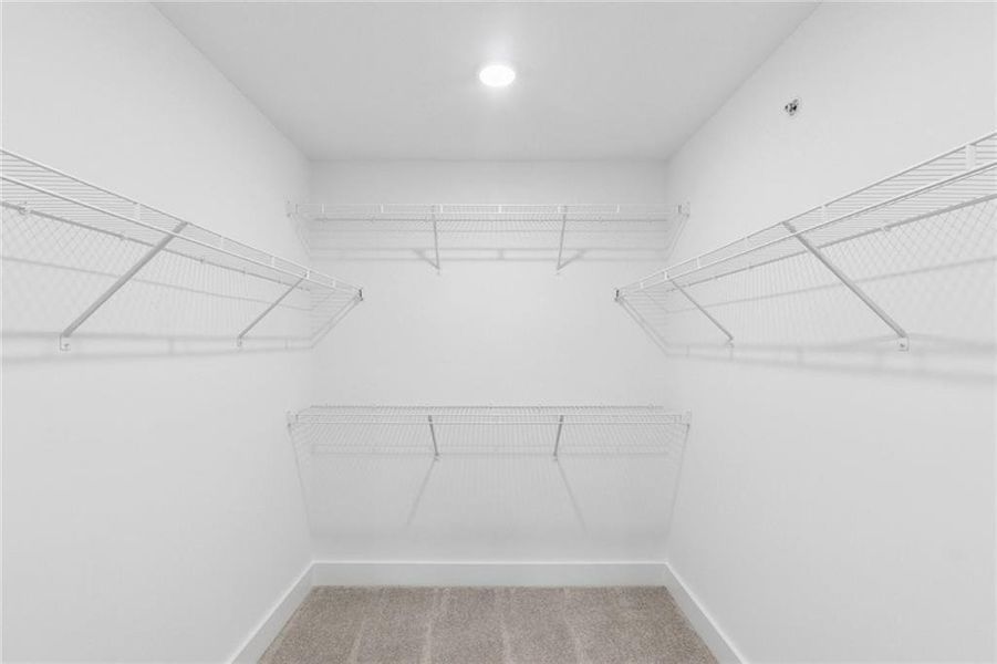 Spacious, unfurnished interior of a new home in Grandview Terrace, Canton (Image 13).