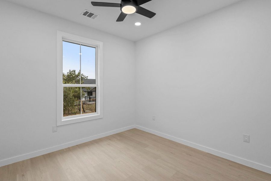 Spacious, unfurnished interior of a new home in , Wimberley (Image 33).