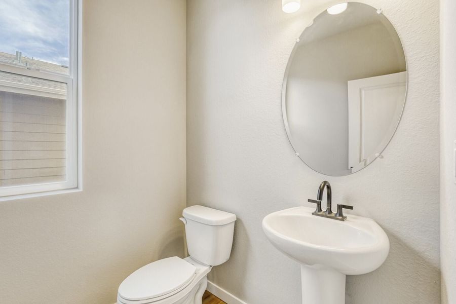 New Home in Strasburg, CO.  - Slide 10