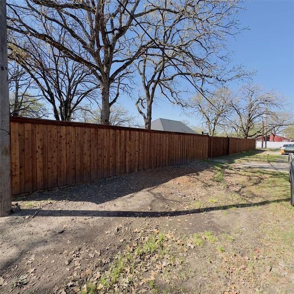 Exterior details and patio area of a home in , Dallas (Image 18).