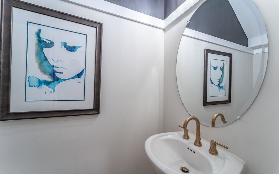 Representative interior finishes for a home built from the Dakota by CastleRock Communities in Hughes Landing, Dickinson (Image 21).