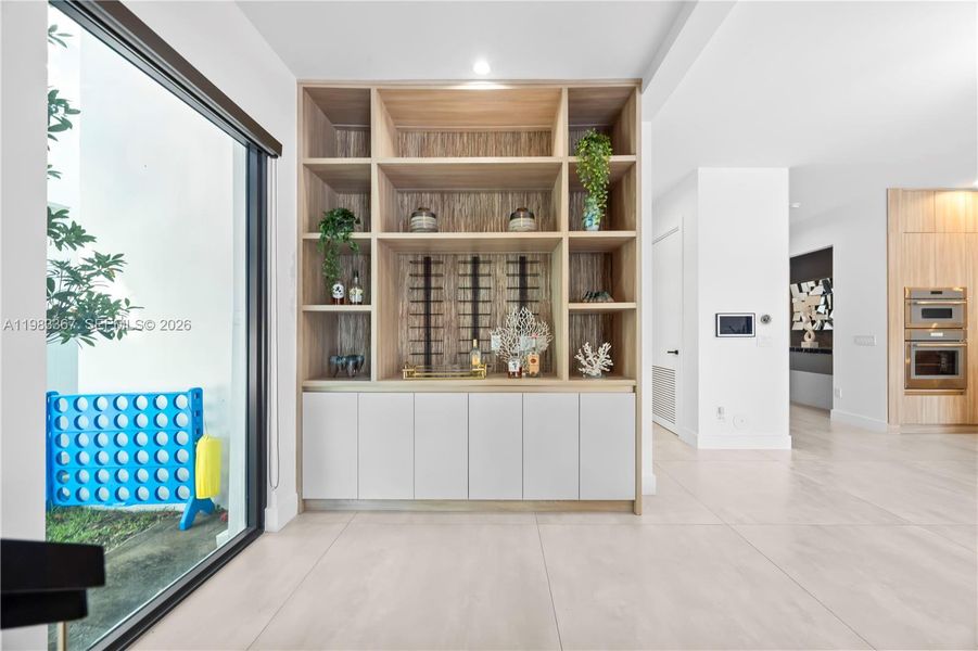 Furnished interior view inside a new home in , Fort Lauderdale (Image 15).