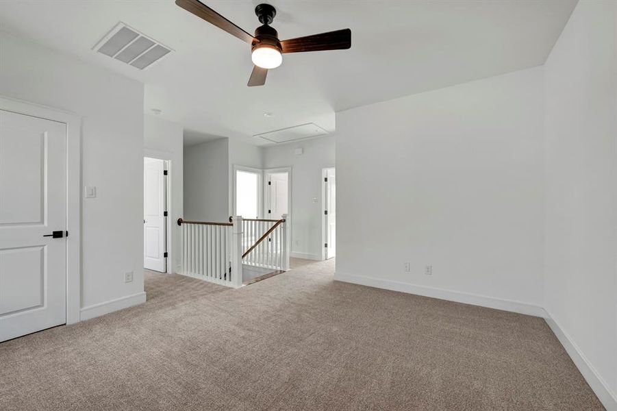 Spacious, unfurnished interior of a new home in Heath Golf & Yacht Villas, Heath (Image 26).