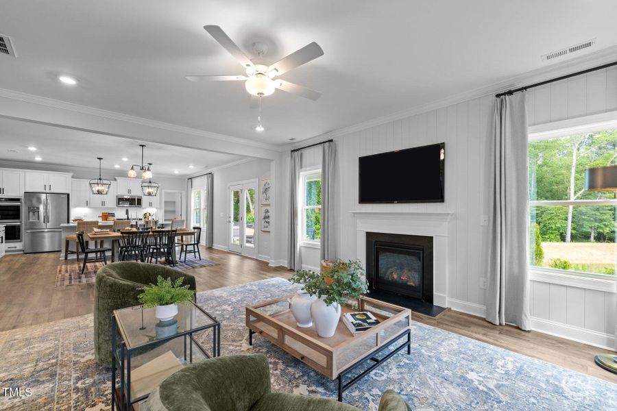 22-web-or-mls-5Z8A8153 22-web-or-mls-5Z8A8153