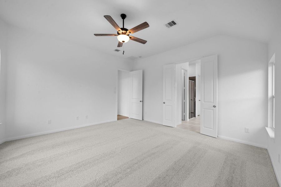 Spacious, unfurnished interior of a new home in Bridgeland, Cypress (Image 15).