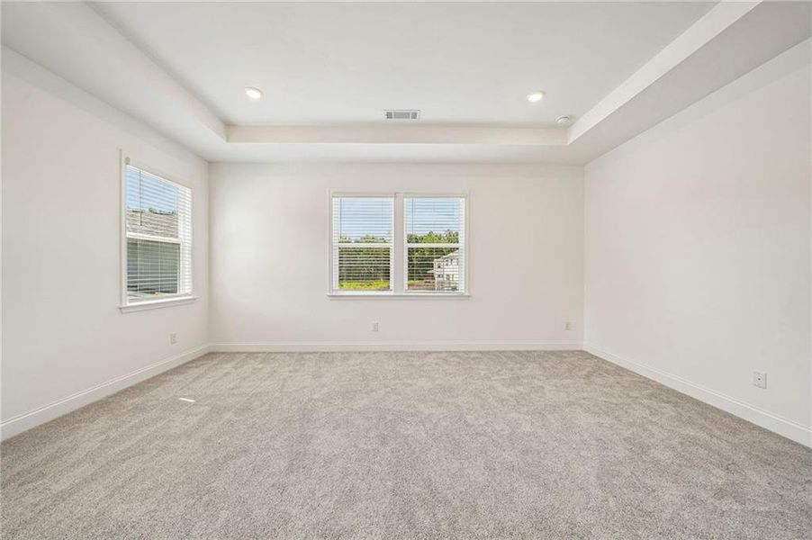 Spacious, unfurnished interior of a new home in Bennett Farm, Loganville (Image 25).