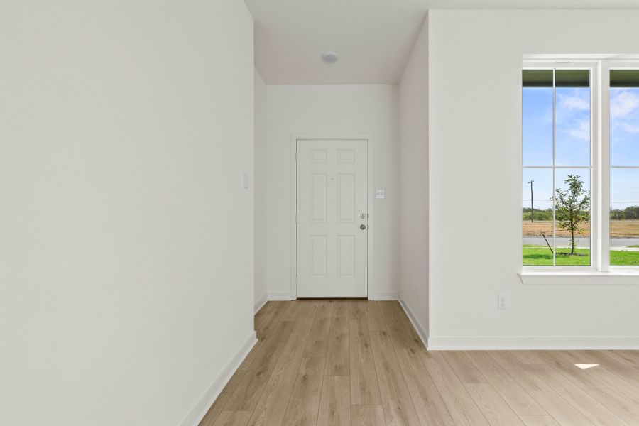 Spacious, unfurnished interior of a new home in Eagles Landing, Waco (Image 12). Spacious, unfurnished interior of a new home in Eagles Landing, Waco (Image 12).