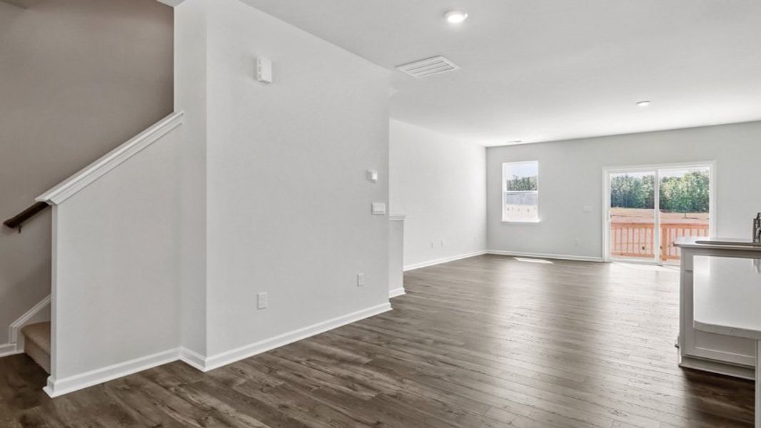 Representative unfurnished interior of a home built from the HADLEIGH by D.R. Horton in The Townes Park, Apex (Image 16).