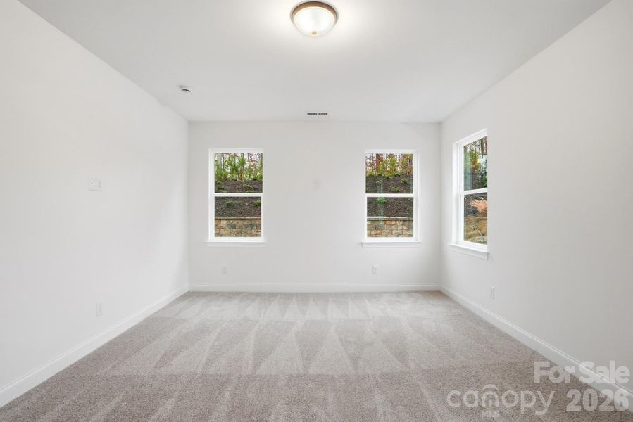 Spacious, unfurnished interior of a new home in Rone Creek, Waxhaw (Image 22). Spacious, unfurnished interior of a new home in Rone Creek, Waxhaw (Image 22).