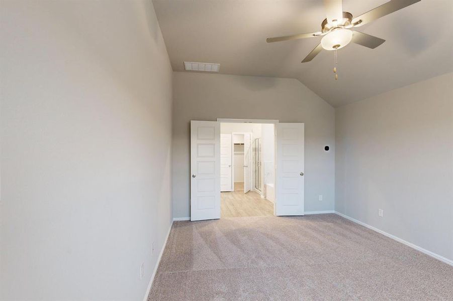 Spacious, unfurnished interior of a new home in The Preserve, Justin (Image 23). Spacious, unfurnished interior of a new home in The Preserve, Justin (Image 23).