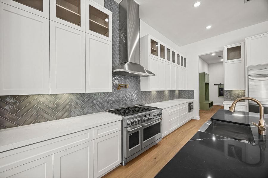 Furnished interior view inside a new home in , Houston (Image 9).