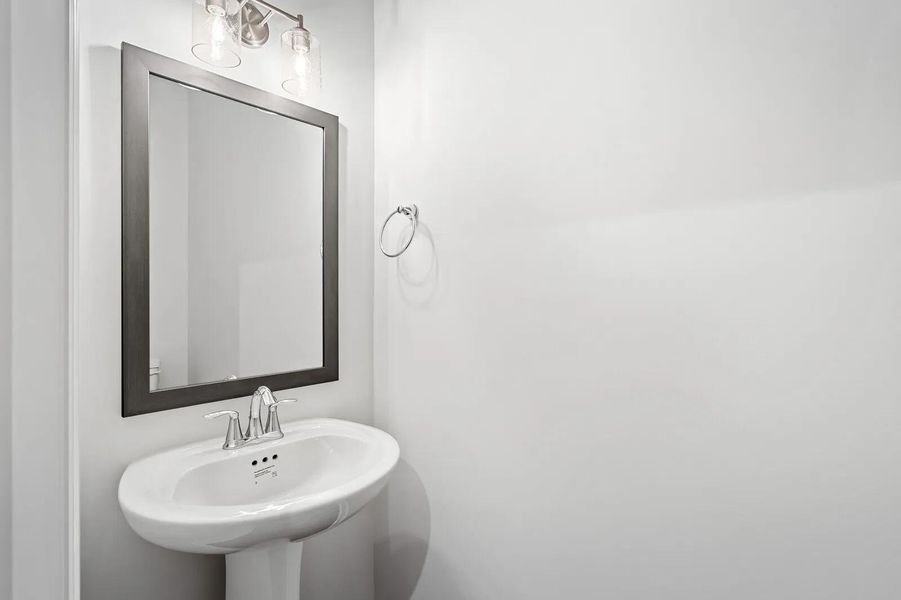 The Blackwell B Bathroom