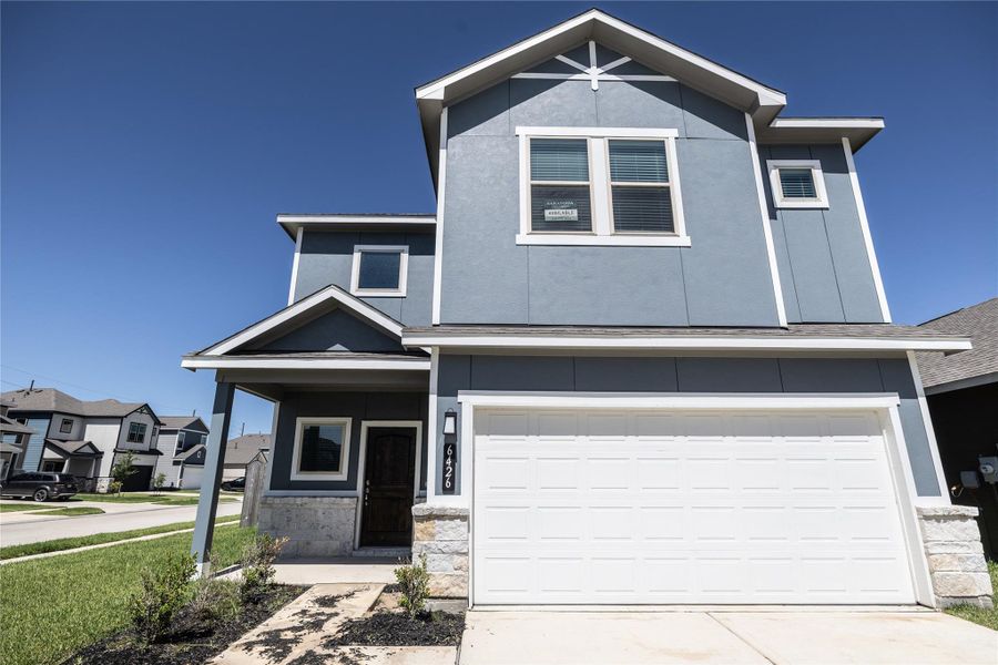 Front exterior of a new home in Glendale Lakes, Arcola, TX, highlighting curb appeal (Image 19). Front exterior of a new home in Glendale Lakes, Arcola, TX, highlighting curb appeal (Image 19).