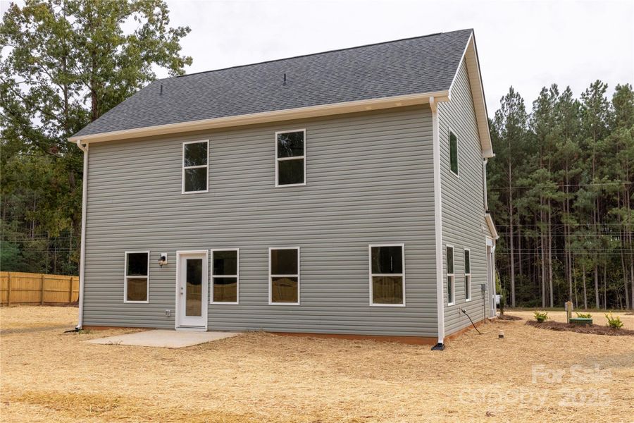 Exterior details and patio area of a home in , Catawba (Image 20).