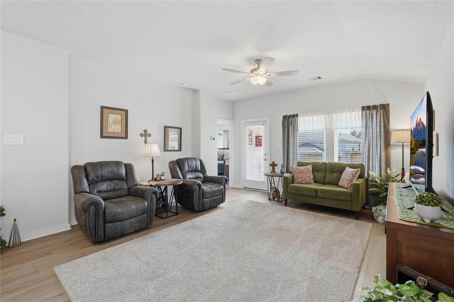 Furnished interior view inside a new home in Montgomery Oaks - Premier, Conroe (Image 8).