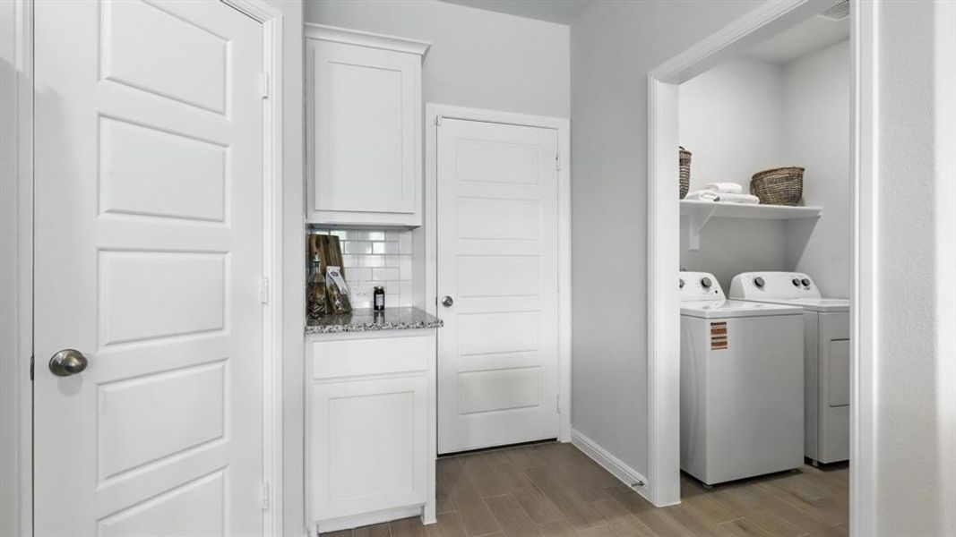 Furnished interior view inside a new home in Vista Point, Grandview (Image 10).