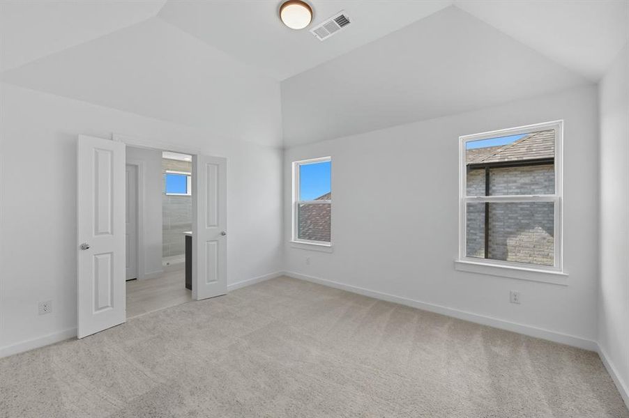 Spacious, unfurnished interior of a new home in Talia, Mesquite (Image 19).