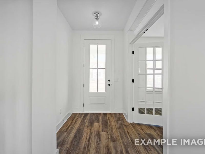 Spacious, unfurnished interior of a new home in Mercer Meadows, Royse City (Image 15). Spacious, unfurnished interior of a new home in Mercer Meadows, Royse City (Image 15).