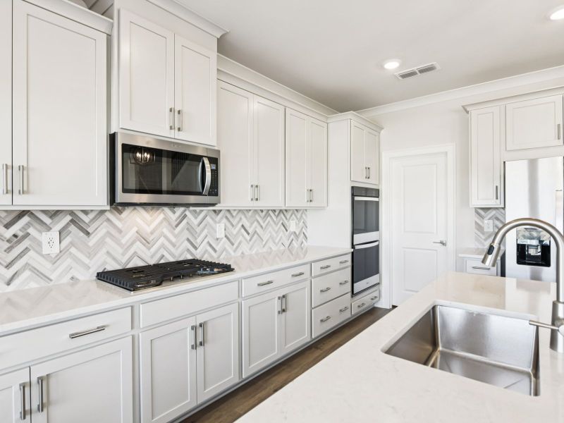 Furnished interior view inside a new home in River Pointe, Monroe (Image 7).